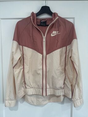 Nike Women's Windrunner Jacket - Dusty Rose/Cream